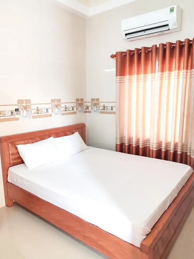 Khang Homestay Beach Da Nang Hotel